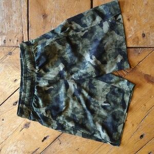 Boys mesh shorts, camo color